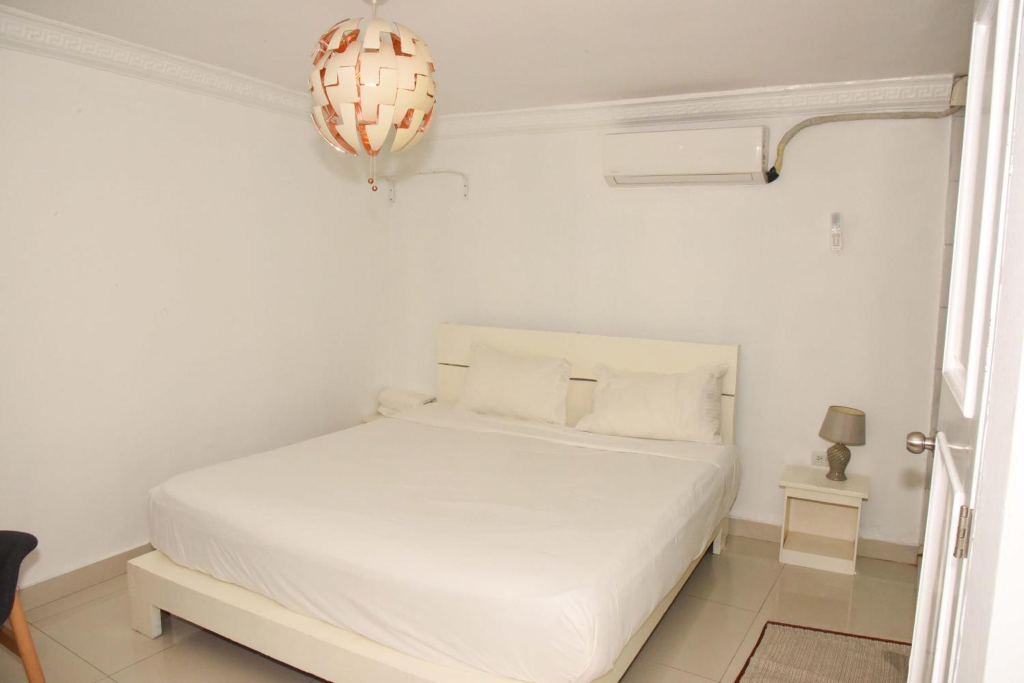Hostal Gato Colonial Santo Domingo Esterno foto