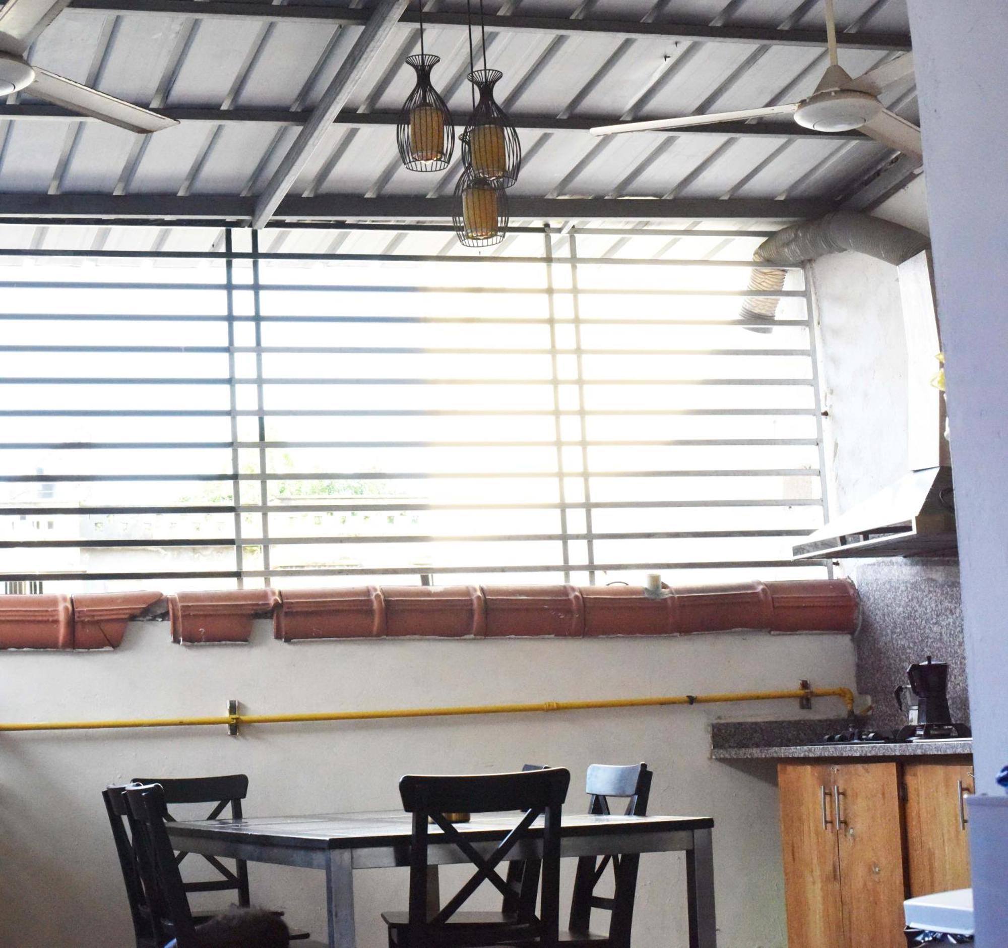 Hostal Gato Colonial Santo Domingo Esterno foto